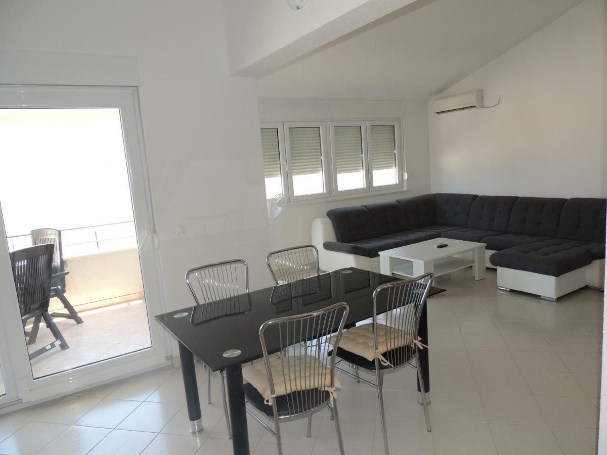Apartments Naomi And Marsel Trogir Exterior foto